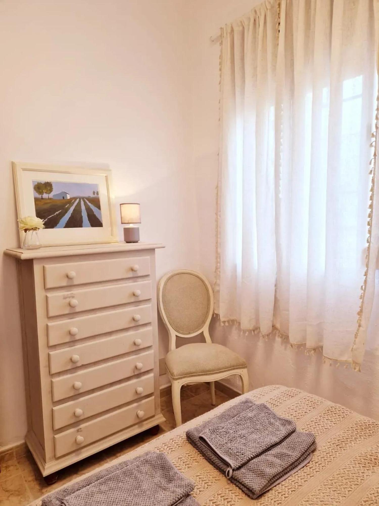 Bright In With Private Garden Apartamento Sevilla