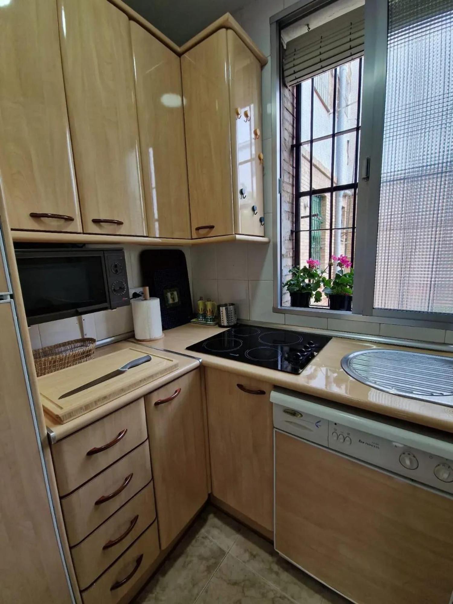 Apartamento Bright In With Private Garden